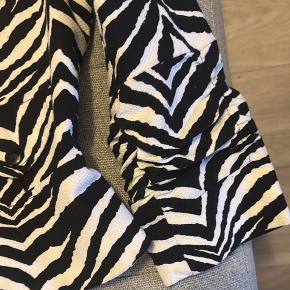Vintage Zebra Print Women's Blazer - Picture 4 of 4